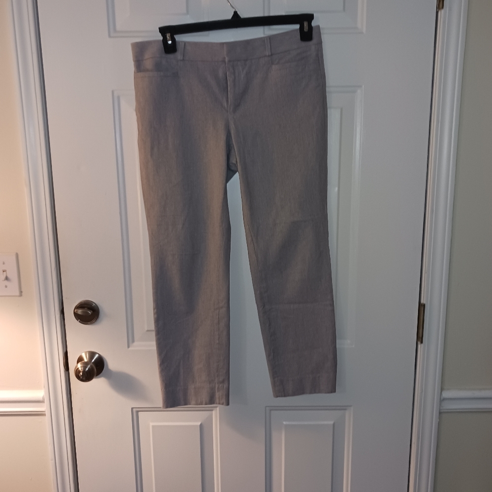 Banana Republic Women's Gray slacks size 10